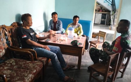 Menjalin Silaturahmi Babinsa Koramil 16/Pejawaran Komsos dengan Masyarakat